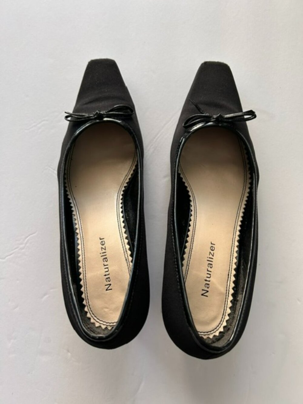 NWT Naturalizer Galley Black Fabric Pumps, Size 7W